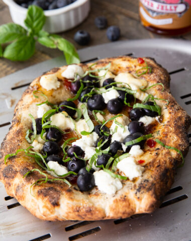 A delightful bluberry goat cheese flatbread