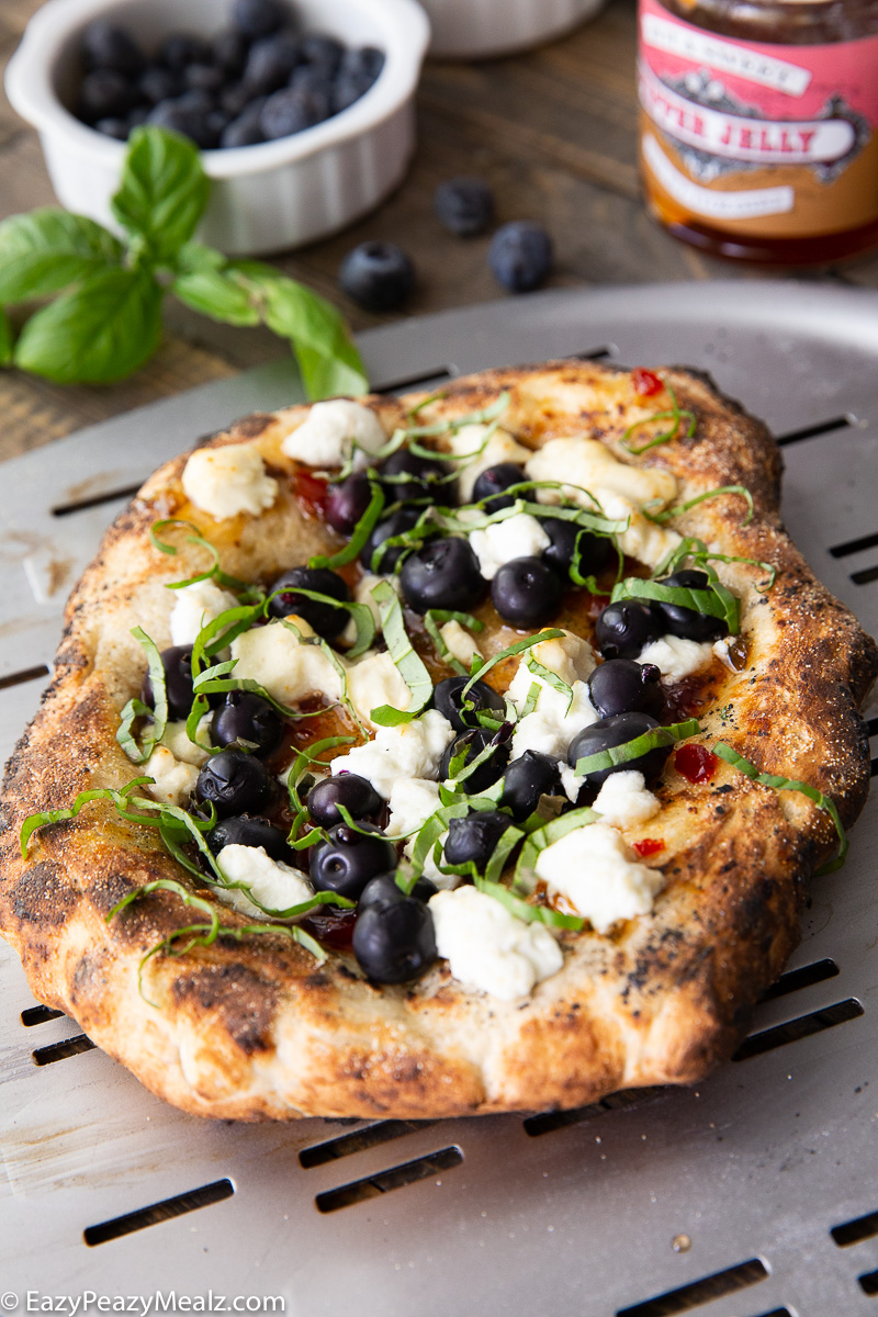 A delightful bluberry goat cheese flatbread