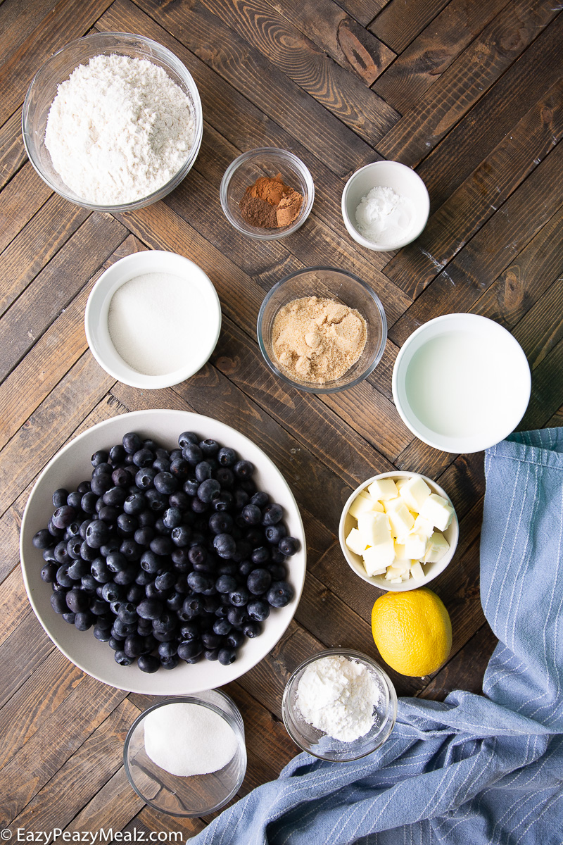 Slow cooker blueberry cobbler, an easy dessert recipe.