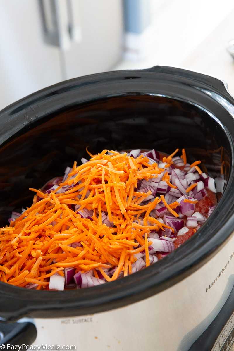 Slow cooker cabbage roll soup